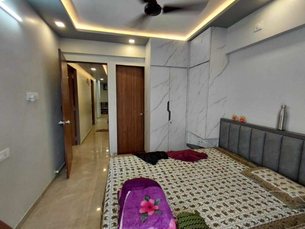 WhatsApp Image 2025-10-04 at 9.06.03 AM